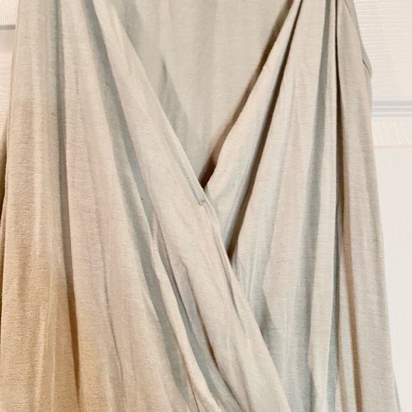 Elan Jumper Green V Neck - Picture 4 of 12